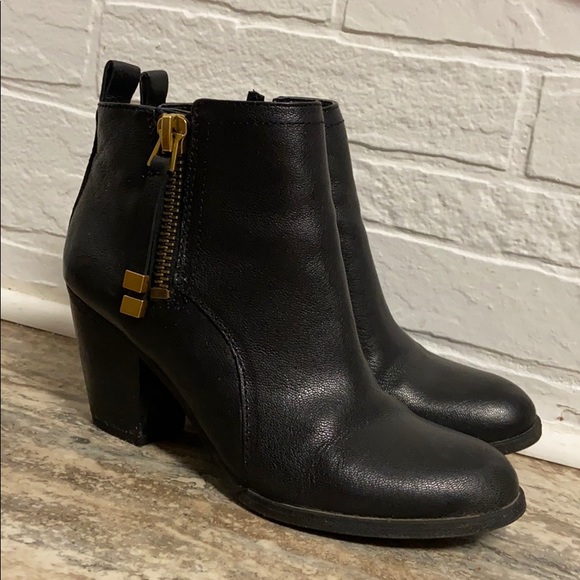 Booties - Picture 3 of 7